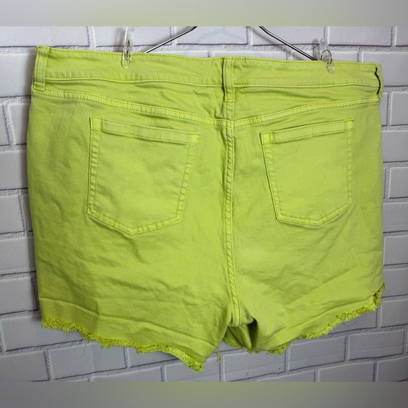 Torrid Women's Neon Yellow Cutoff Shorts - plus Size 22 - Picture 6 of 9